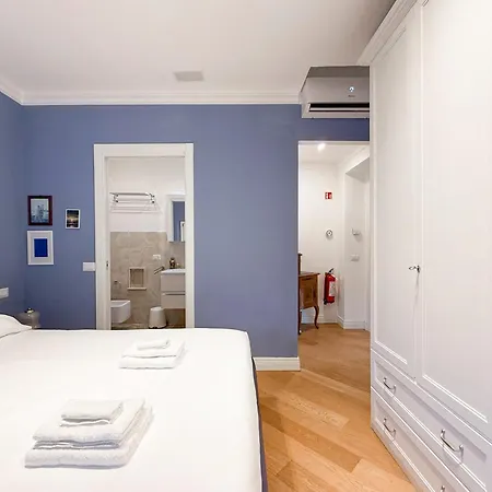 La Casa Del Pittore -centro Storico- Apartment *